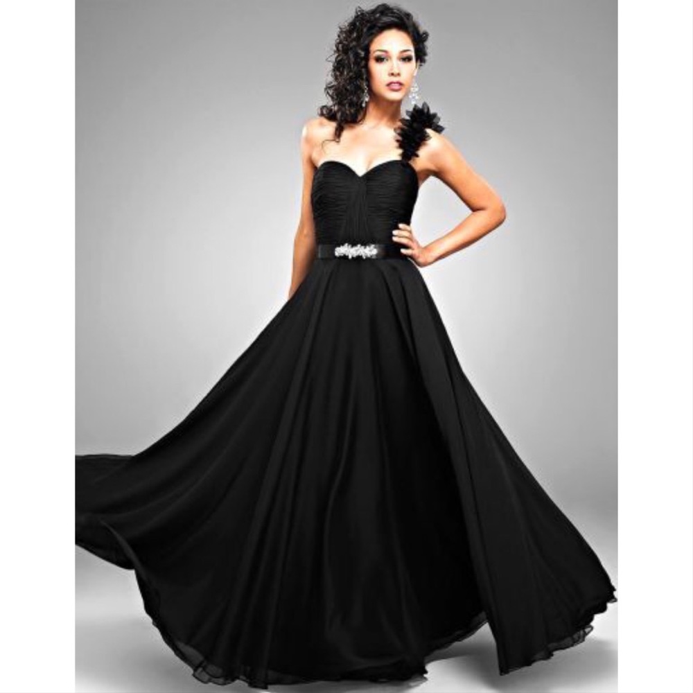 Black Formal Dress